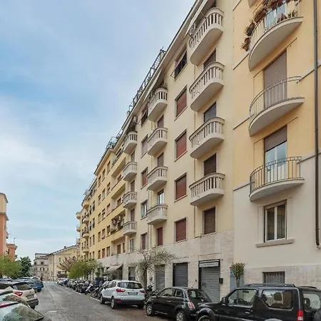 Διαμέρισμα Guesthost - Piazza Bologna Ρώμη