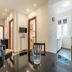 Guesthost - Piazza Bologna Apartman Róma