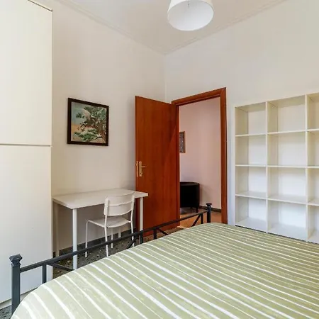 Apartamento Guesthost - Piazza Bologna *