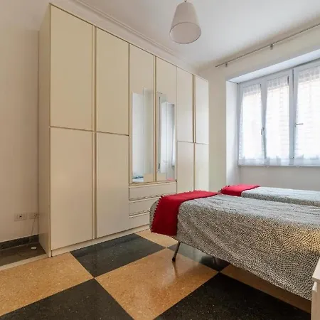 Guesthost - Piazza Bologna Apartamento