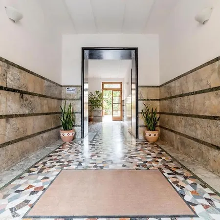 Guesthost - Piazza Bologna Daire *