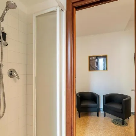 Guesthost - Piazza Bologna Apartamento